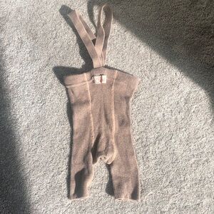 Silly Silas cocoa knit baby short tights